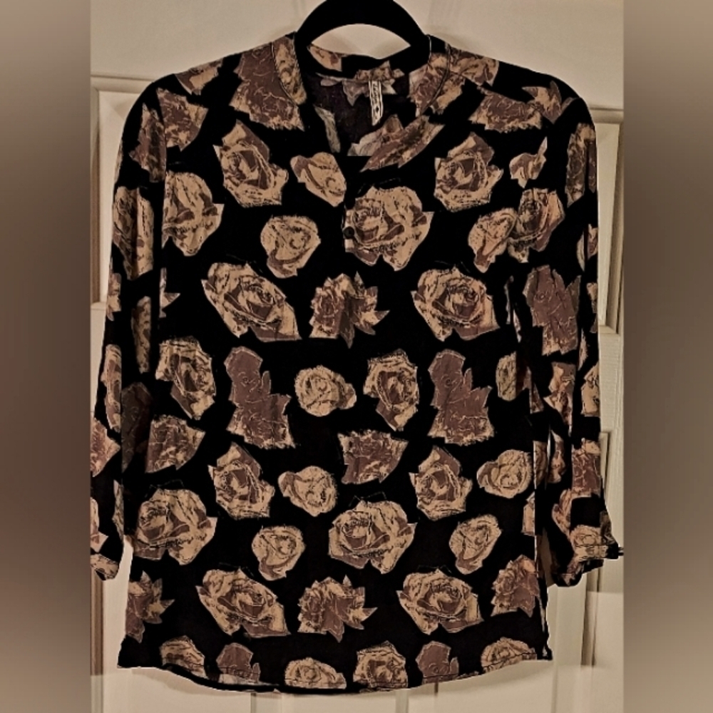 Lee Cooper Women's Floral Print Roll-Tab Sleeve Blouse Top Size L.